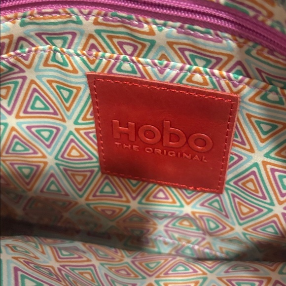 HOBO The Original Cassie Black Leather Bag Crossbody - Picture 3 of 8